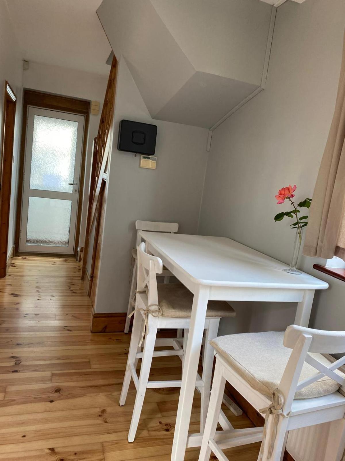 Lovely Rooms In West London Northolt  Екстериор снимка